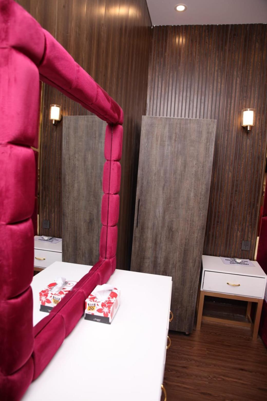 Elite Elegance Inn Isb Исламабад Экстерьер фото